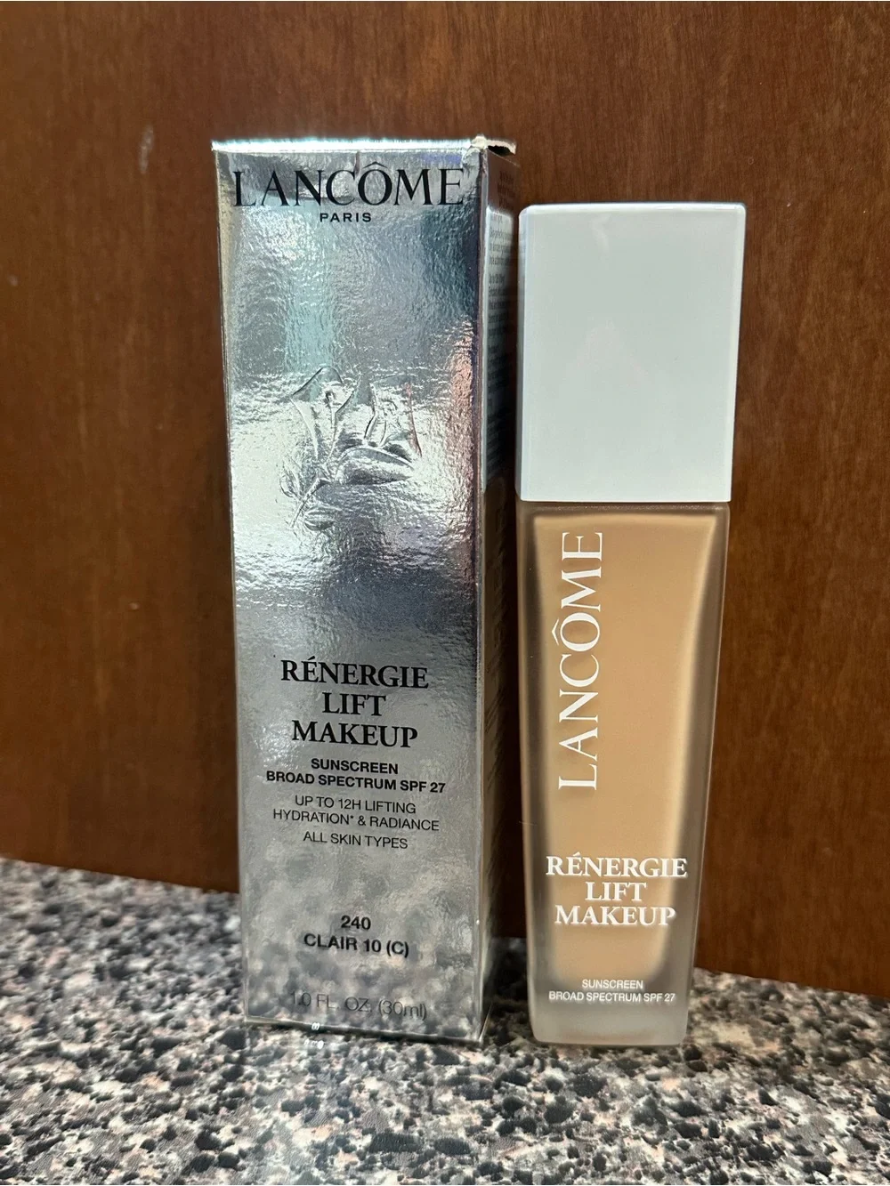 Lancôme Rénergie Lift Makeup Foundation 240 Clair